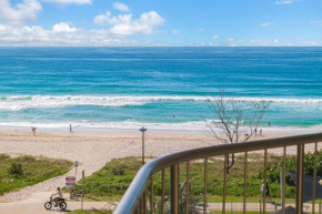 San Simeon 33, Surfers Paradise